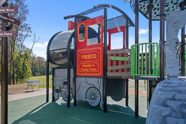 546 Buttermilk Springs, Galena, MO 65656