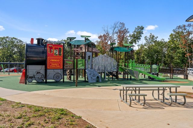 546 Buttermilk Springs, Galena, MO 65656