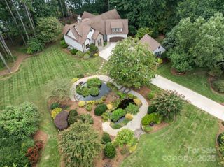 901 Sunset Pointe Drive, Salisbury, NC 28146