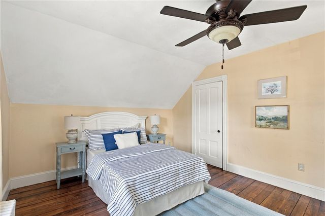 60 Charles Street, Bristol, RI 02809