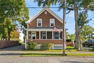 60 Charles Street, Bristol, RI 02809