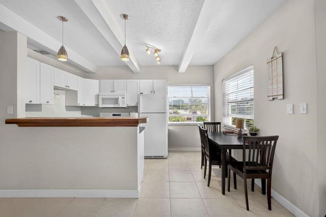 201 Inlet Way, Palm Beach Shores, FL 33404