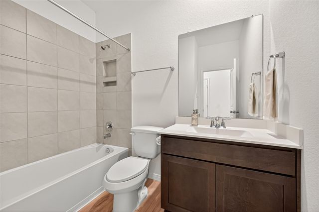 1088 Clearwood Drive, Montgomery, TX 77316