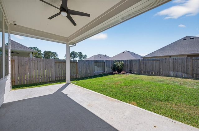 1088 Clearwood Drive, Montgomery, TX 77316