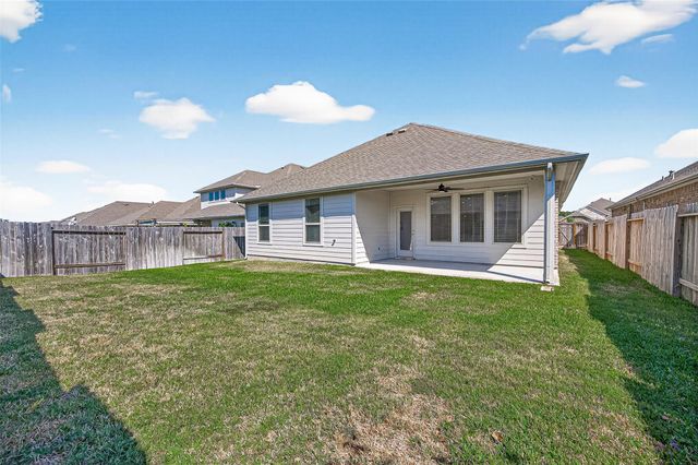 1088 Clearwood Drive, Montgomery, TX 77316