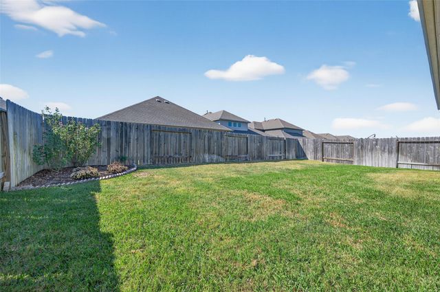 1088 Clearwood Drive, Montgomery, TX 77316