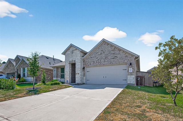 1088 Clearwood Drive, Montgomery, TX 77316
