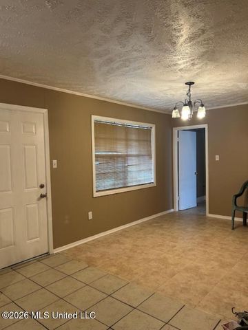 275 Myer Avenue, Jackson, MS 39209