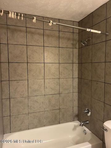 275 Myer Avenue, Jackson, MS 39209