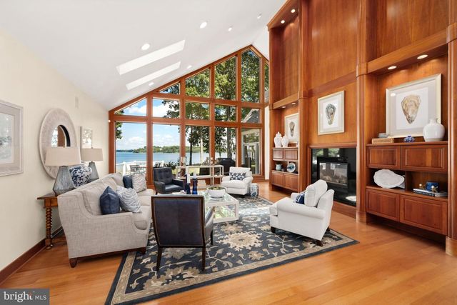 3021 BENNETT POINT RD, Queenstown, MD 21658