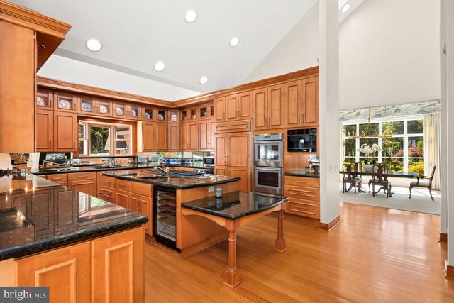 3021 BENNETT POINT RD, Queenstown, MD 21658