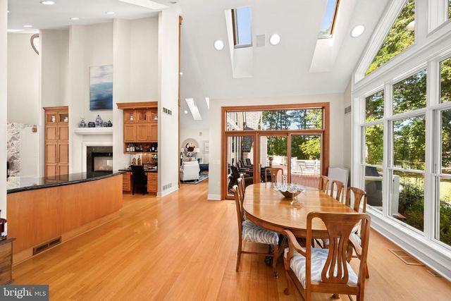 3021 BENNETT POINT RD, Queenstown, MD 21658