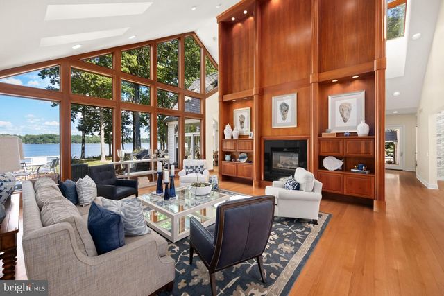 3021 BENNETT POINT RD, Queenstown, MD 21658