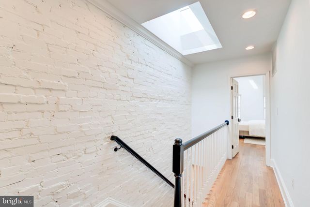 1135 C ST NE, Washington, DC 20002