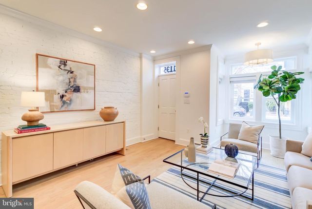 1135 C ST NE, Washington, DC 20002