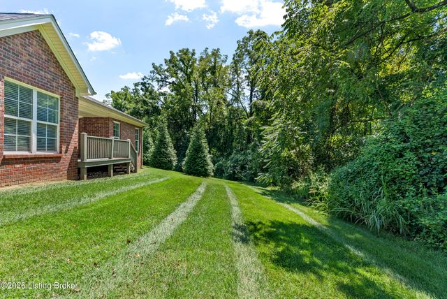 7812 Annalisa Dr, Louisville, KY 40291