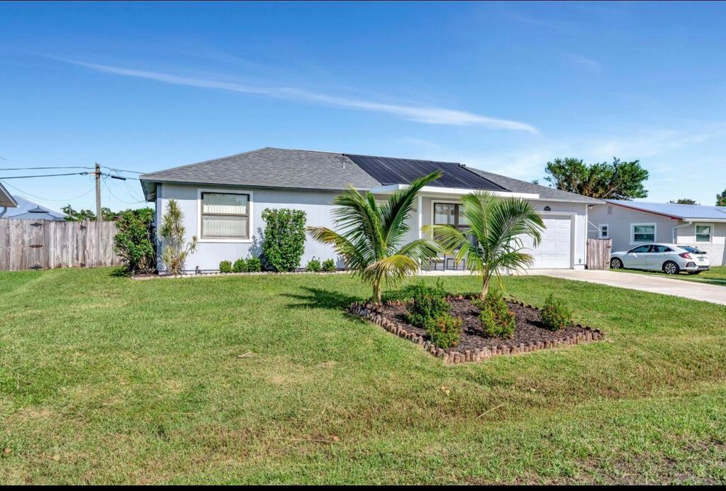 2099 SE Madison Street 34997, Stuart, FL 34996