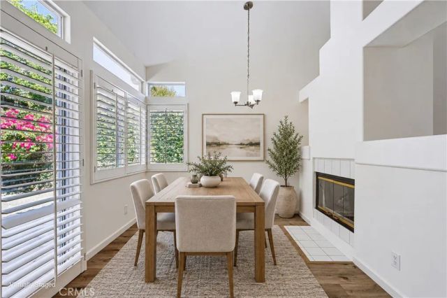 145 Concerto Drive, Oak Park, CA 91377