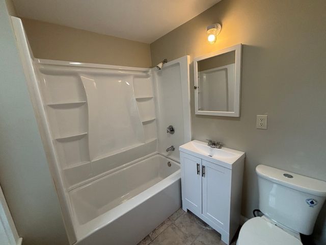 29 Andrew Street 2, Salem, MA 01970