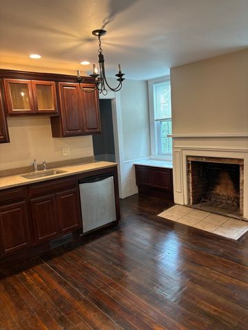 29 Andrew Street 2, Salem, MA 01970