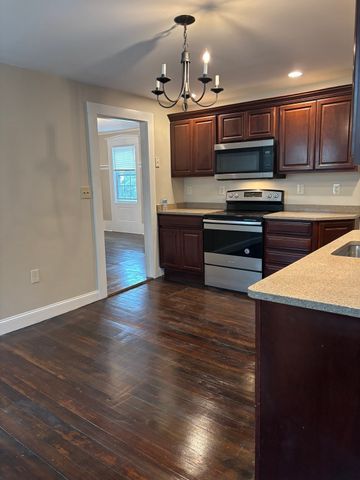 29 Andrew Street 2, Salem, MA 01970