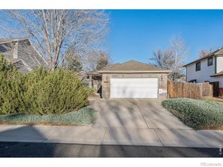 2434 Maplewood Circle W, Longmont, CO 80503