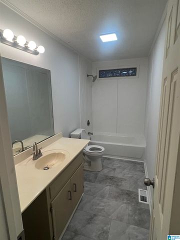 2101 SADLERTOWN ROAD, Bessemer, AL 35022