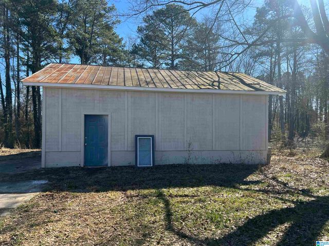 2101 SADLERTOWN ROAD, Bessemer, AL 35022