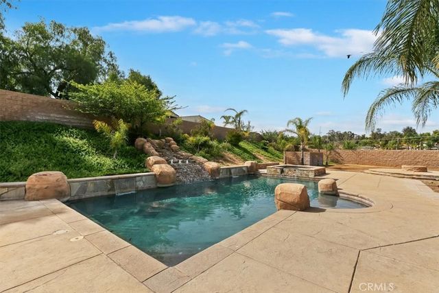 17779 Corrinne, Riverside, CA 92504