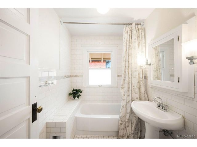 1368 Ash St, Denver, CO 80220