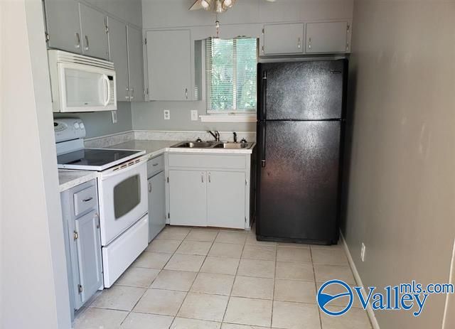 907 Stevens Court NE, Huntsville, AL 35801