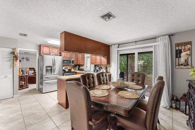 11260 NW 41st Street, Coral Springs, FL 33065