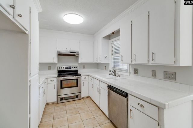 547 Pin Oak Drive, Lexington, SC 29073