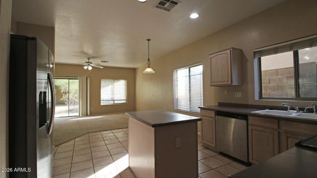 3414 W STEINBECK Drive, Anthem, AZ 85086