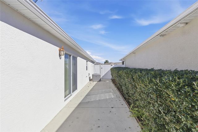 2346 ARBORDALE AVENUE, The Villages, FL 32162