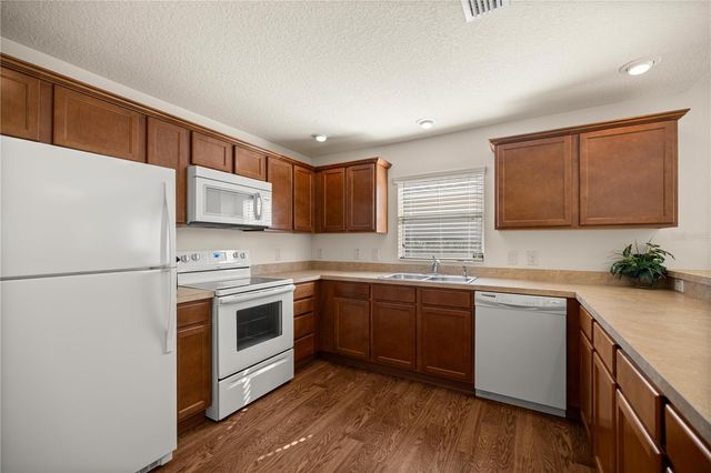 2346 ARBORDALE AVENUE, The Villages, FL 32162