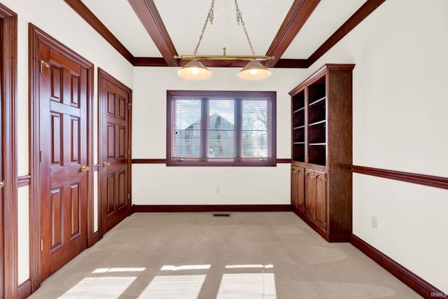 4528 Bridgestone Boulevard, Newburgh, IN 47630