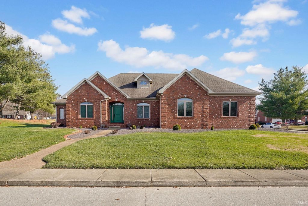 4528 Bridgestone Boulevard, Newburgh, IN 47630