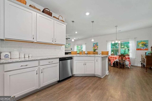 15 Parks Trail, Dawsonville, GA 30534