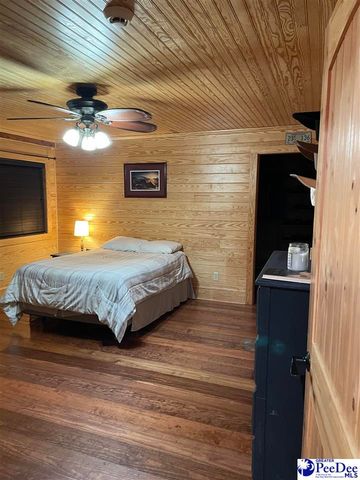 1333 New Market Rd, Hartsville, SC 29550