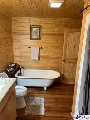 1333 New Market Rd, Hartsville, SC 29550