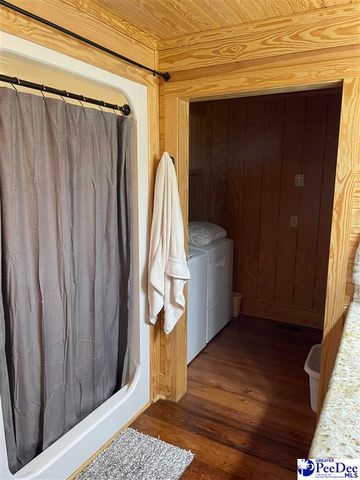 1333 New Market Rd, Hartsville, SC 29550