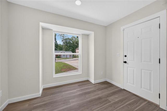 2238 Leslie Brook Drive, Decatur, GA 30035