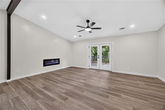 2238 Leslie Brook Drive, Decatur, GA 30035