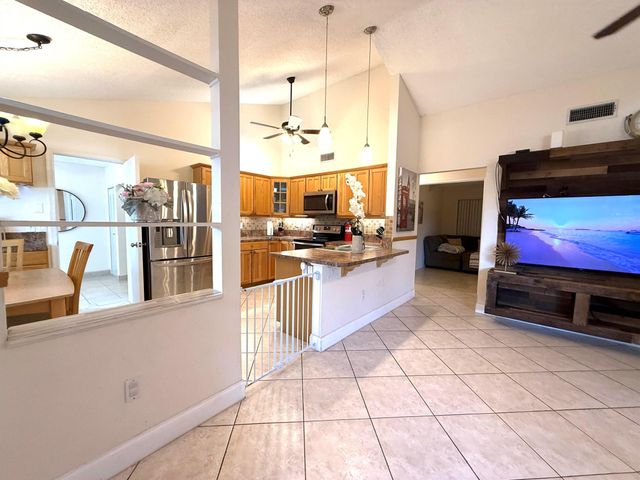 10103 Mikado Lane, Royal Palm Beach, FL 33411
