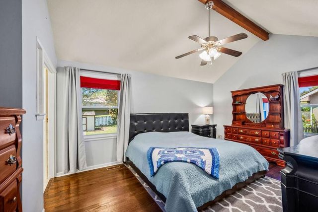 1312 Barnes Drive, Lee's Summit, MO 64086