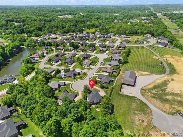 3435 Royal Lake Drive, Floyds Knobs, IN 47119