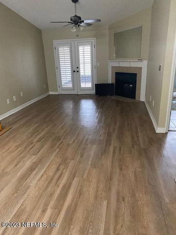 85 DEBARRY Avenue 1056, Orange Park, FL 32073