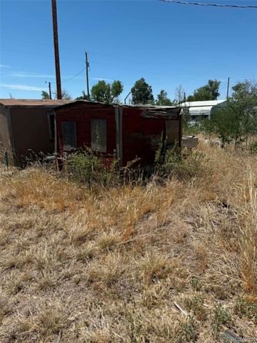 406 Second Street, Roggen, CO 80652