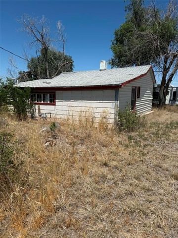 406 Second Street, Roggen, CO 80652